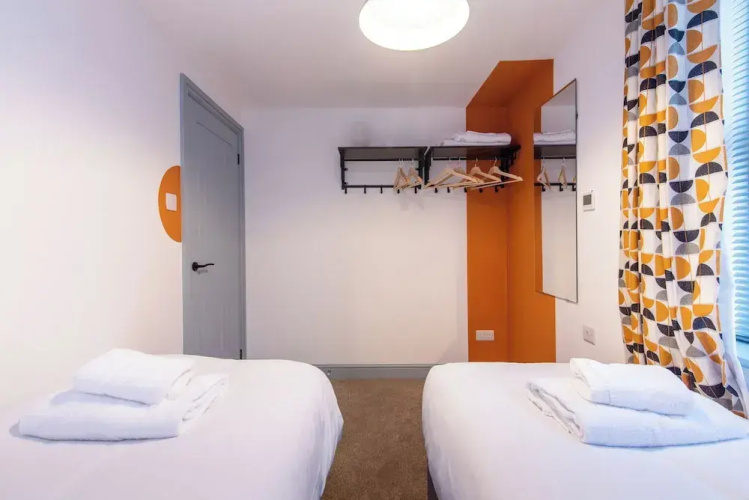Harcourt Apartments