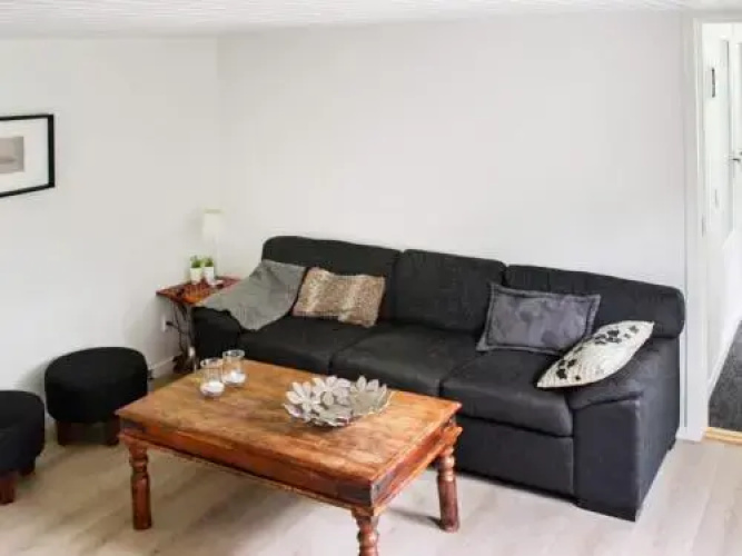 Holiday Home Lien