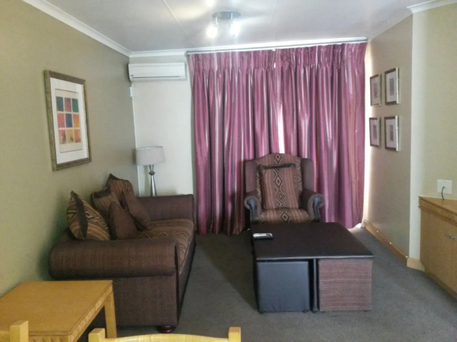 Airport Inn and Suites