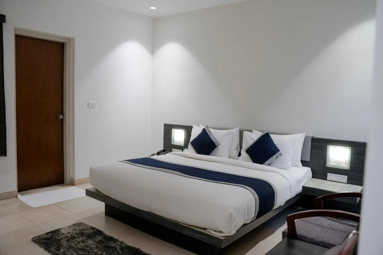 Hotel Palm Shore