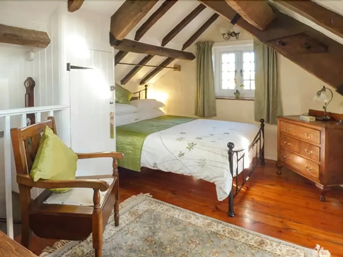 Puzzle Cottage