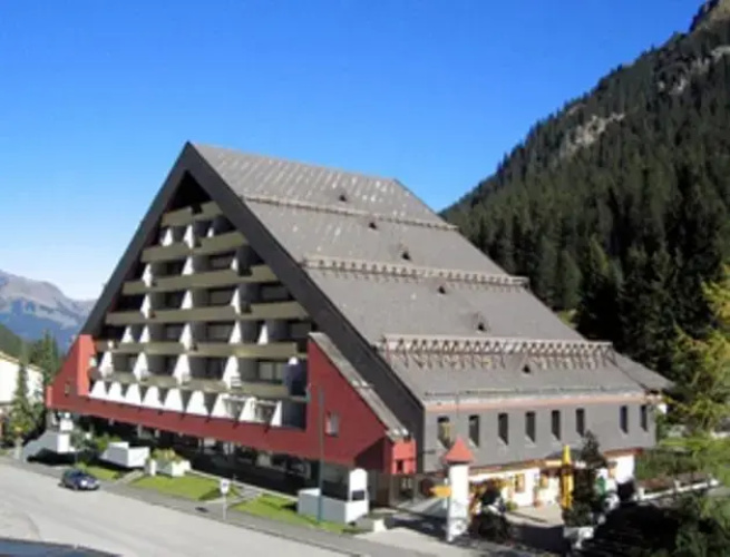 Valisera