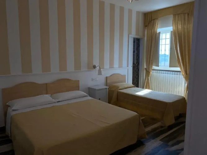 Standard Double room with view