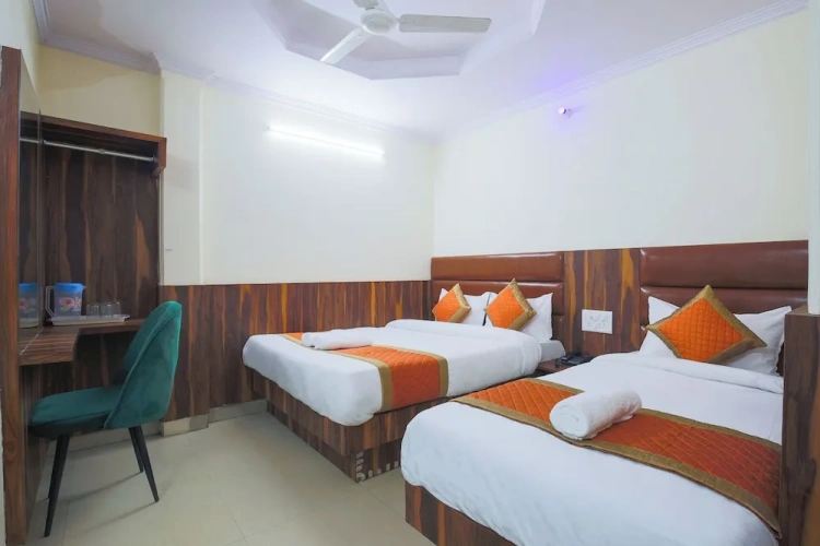 Deluxe Triple room
