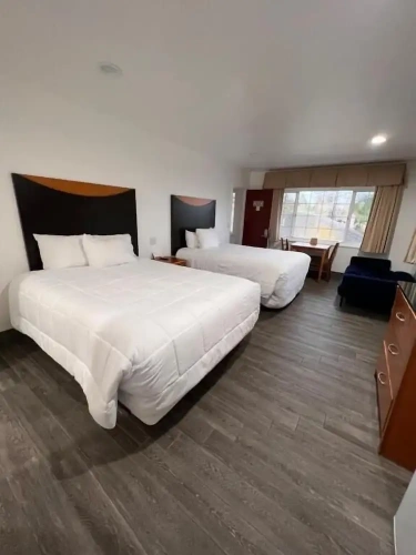 Deluxe Quadruple room