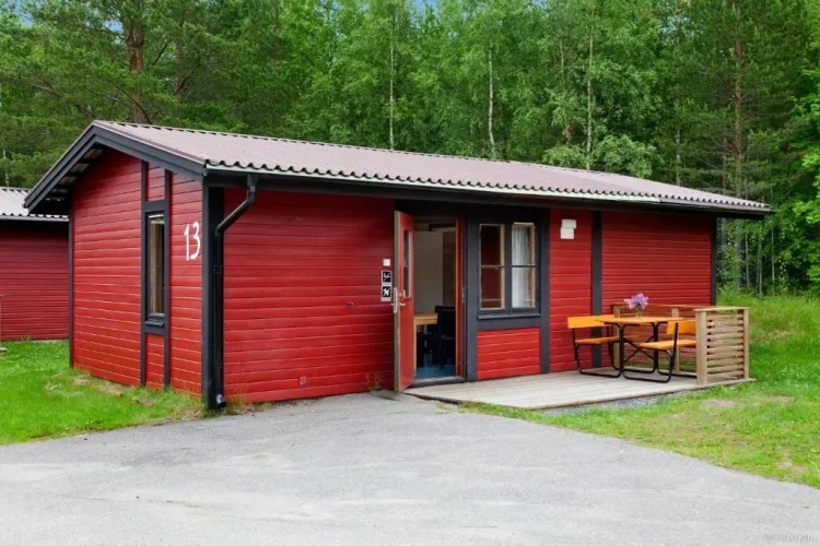 2 Bedrooms Cottage
