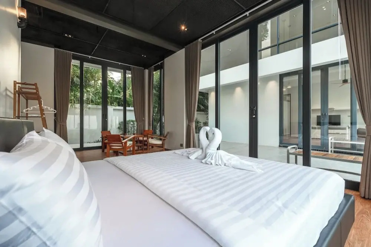 Luxury9BRVillaGolfViewTennisCourt V158