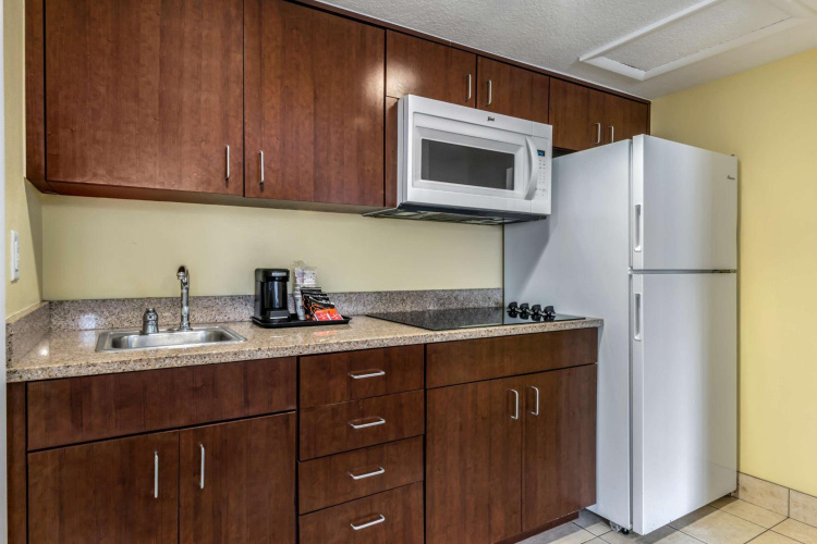 Best Western Cocoa Beach Hotel & Suites photo 43