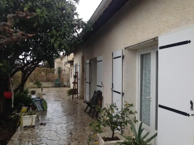 3 Bedrooms Villa