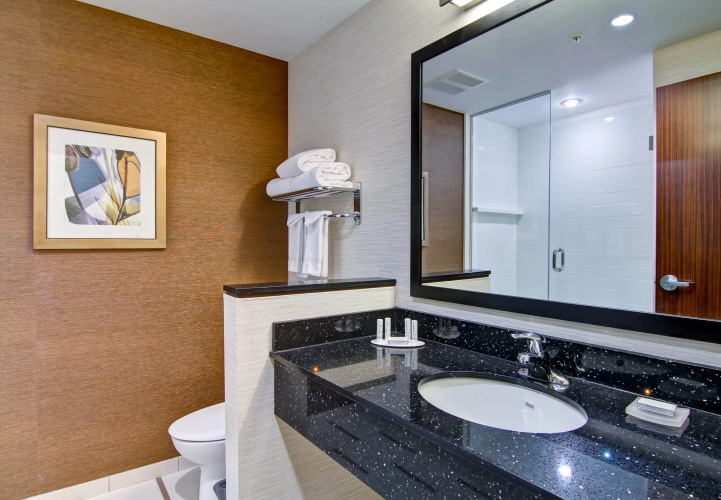 Fairfield Inn And Suites Kamloops photo 11