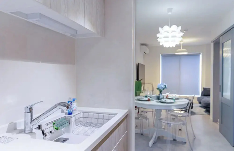 Nishikujo Maison Le Bleu Chigusa