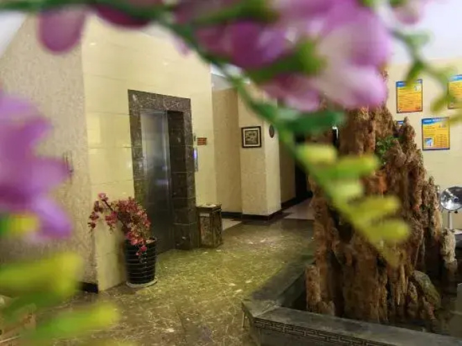 Jinghui Hotel
