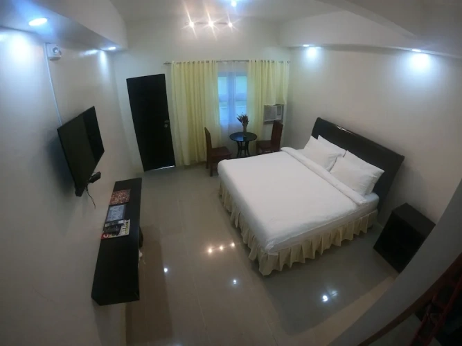 1 Bedroom Deluxe Double room with mountain view