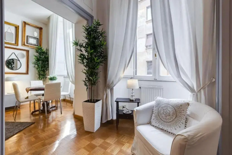 Pantheon Amazing Apartment
