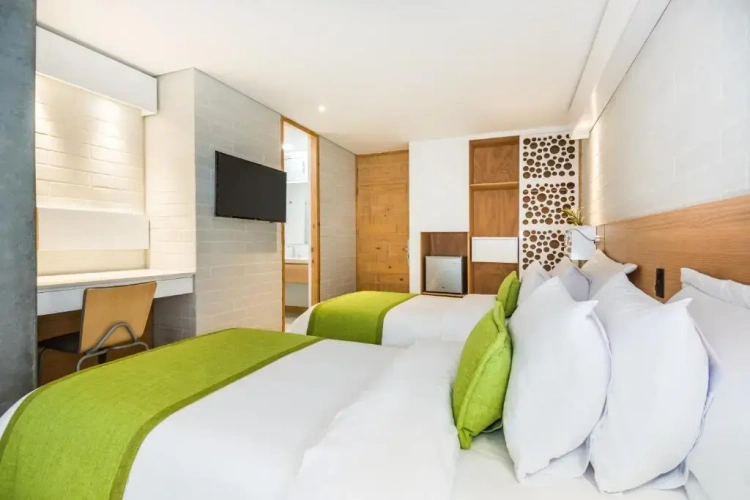 Standard Twin room