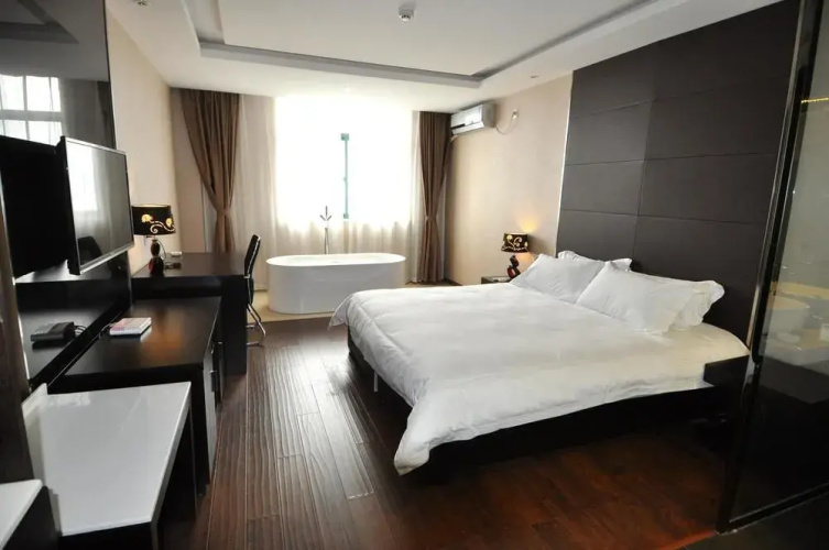 Pudong No.1 Hotel