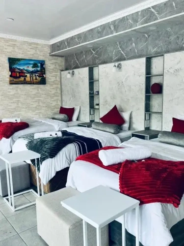 Standard Triple room with balcony