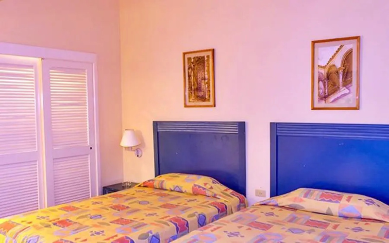 Villa Tropico