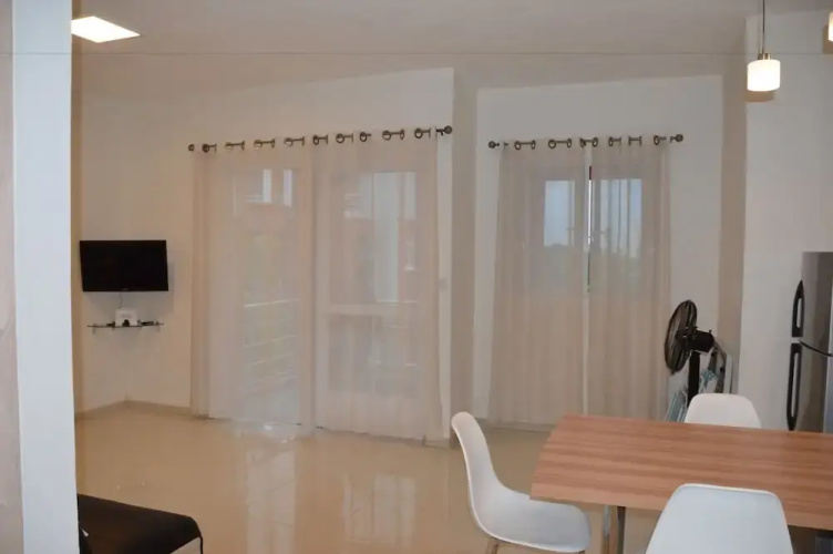 AZ New Pereybere Beach Apartment