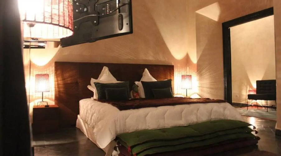 Riad salam 40