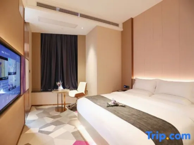 1 Bedroom Deluxe Suite