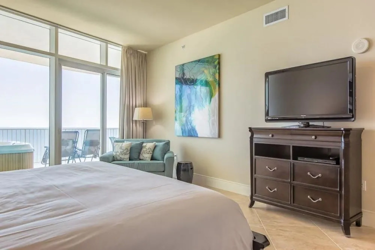 Turquoise Place Unit 1806D