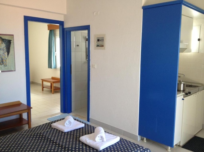 2 Bedrooms Apartment with sea view