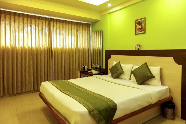 Treebo Trip Grand Regency