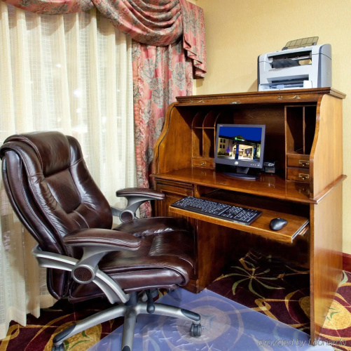 Holiday Inn Express Dublin by IHG