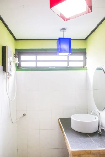 Wave-F Homestay