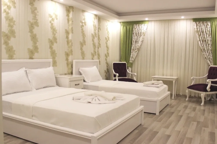 Comfort Double room with balcony and with city view