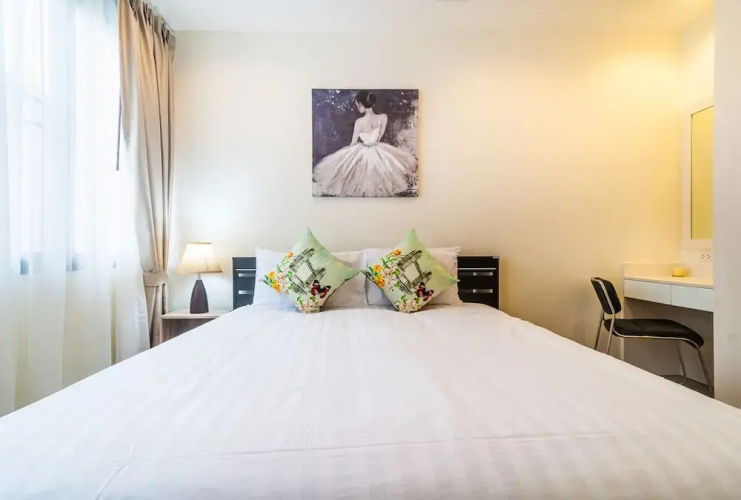 3bdr townhouse 800m from Bangtao beach