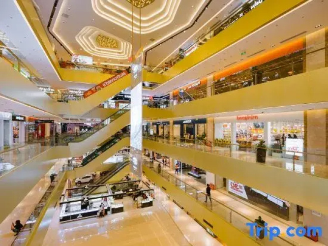 Hazel Housing - Vinhomes D'Capitale Apartment I Hanoi Centre