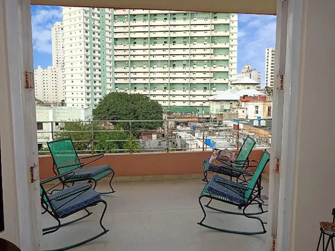La Terraza de Doña Clara VEDADO