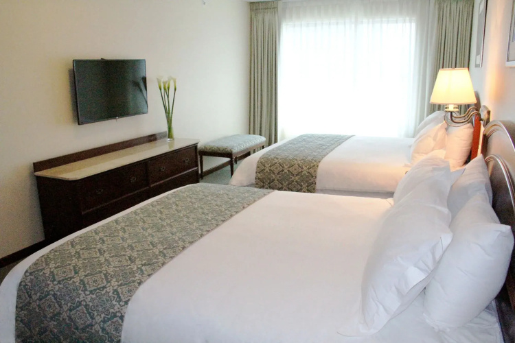 Los Tallanes Hotel & Suites