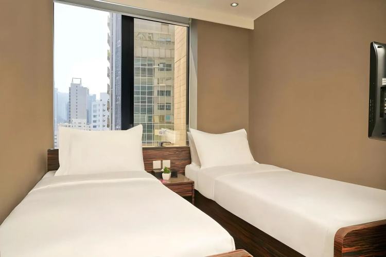 J Link Hotel