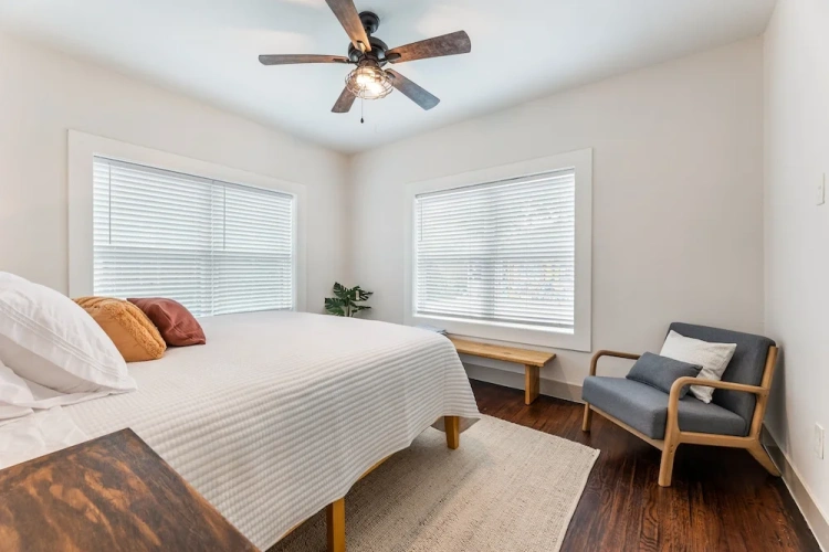 3 Bedrooms Cottage