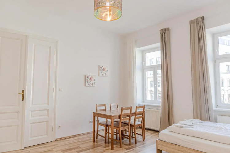 Modern Apartment - Bookable in Lockdown