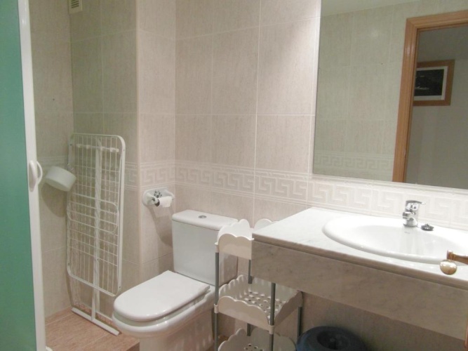 3 Bedrooms Apartment