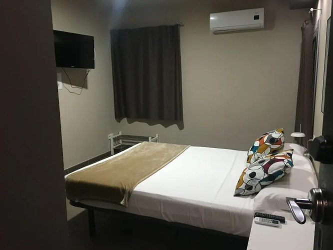 Laramond Barcelona Rooms