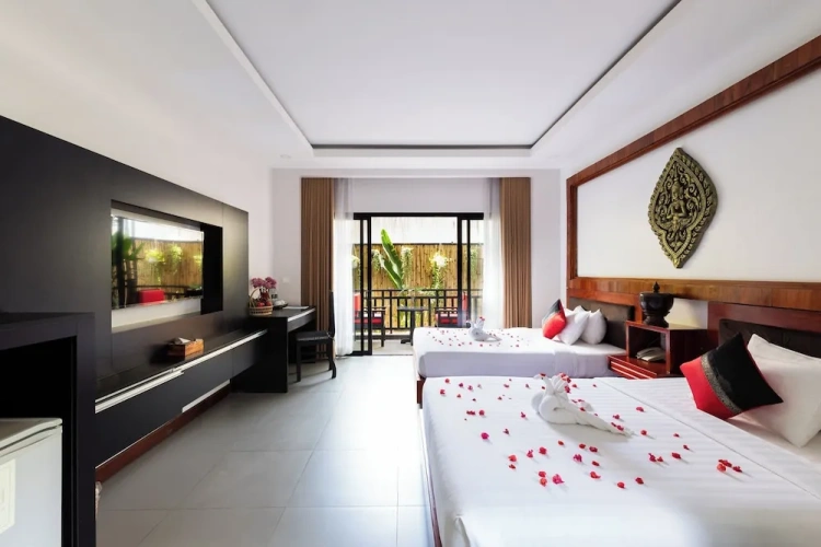 Deluxe Twin room with balcony