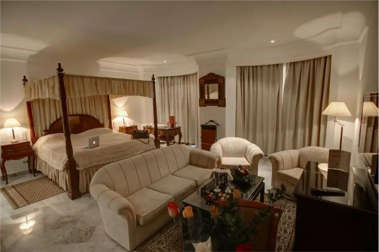 Hôtel La Maison Blanche