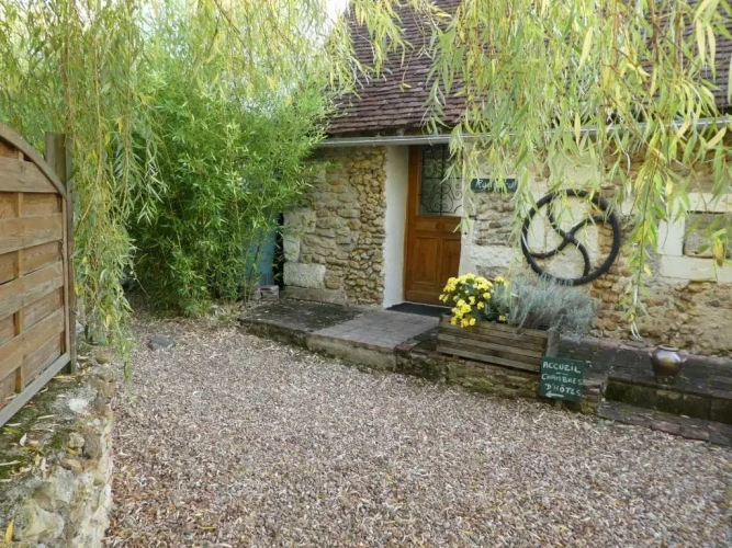 2 Bedrooms Cottage