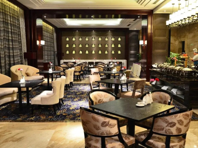 Boyue Hotel