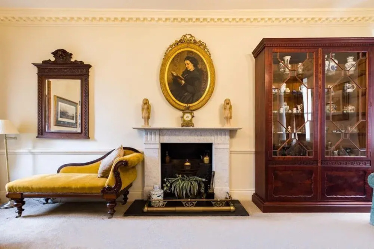 The Admirals Mansion - Central Bath
