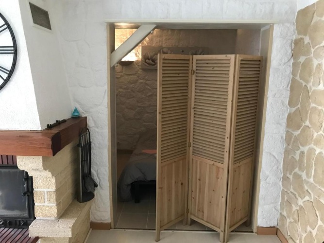 4 Bedrooms Cottage