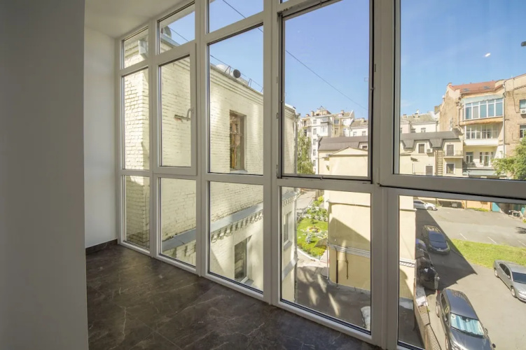 Central Dayflat Apartments