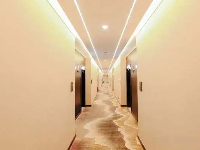 Manding Boutique Hotel