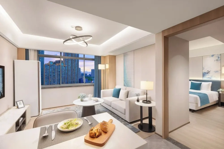 1 Bedroom Deluxe Apartment