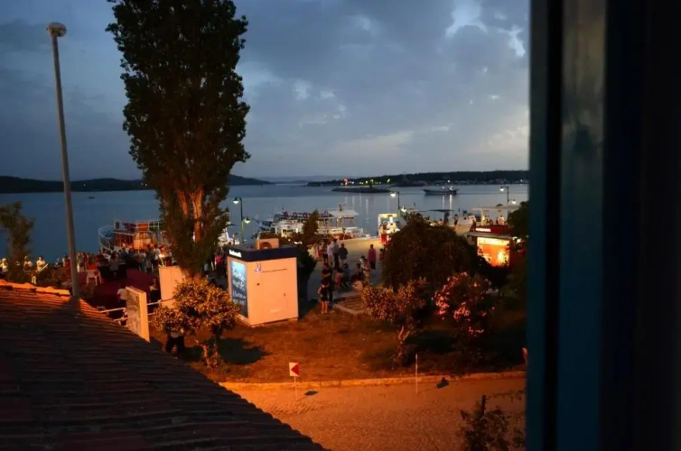Deluxe Double room with view